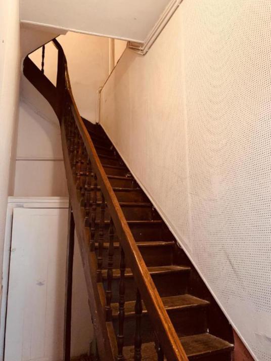 Charmant Logement A Vierzon Centre Екстериор снимка